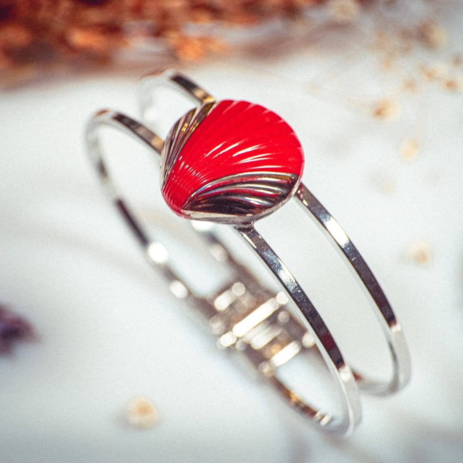 Vintage Shell Bracelet