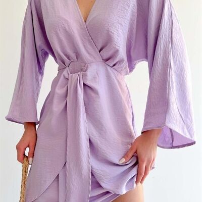 Robe lilas croisée