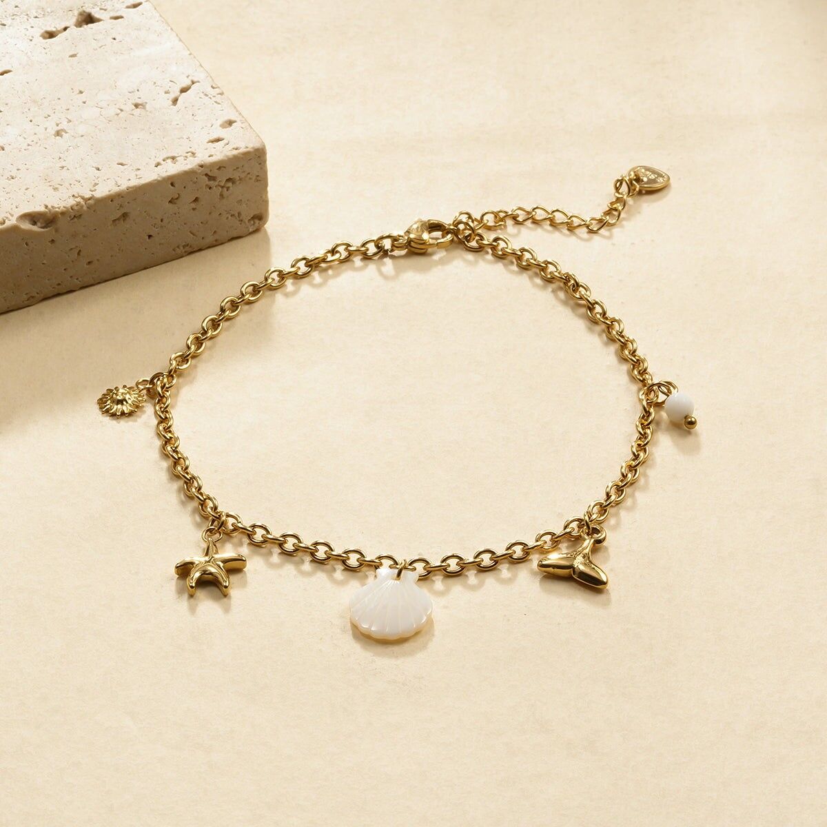 Cavigliera con 5 ciondoli a tema mare