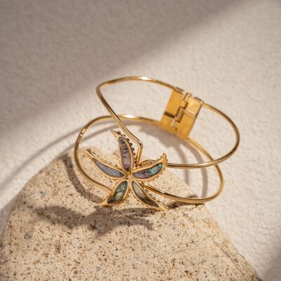 Chic gold-plated stainless steel mother-of-pearl starfish bangle bracelet