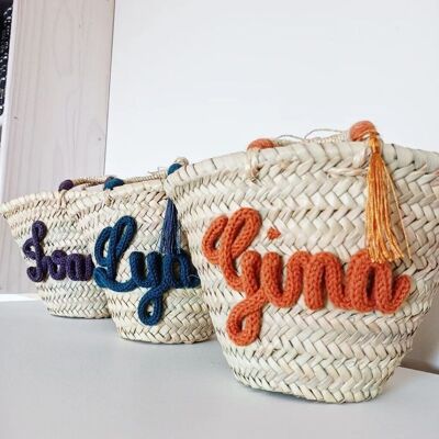Personalized Mini Basket for Girls – Handmade Palm Leaf Bag with Custom Wool Name – Made in Morocco