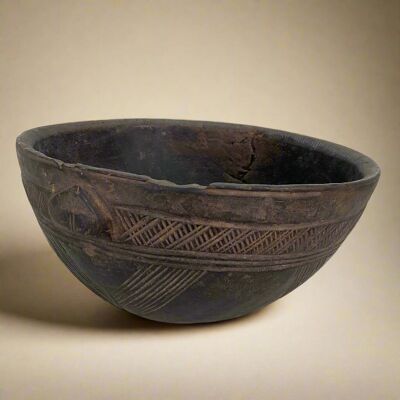 Vintage Touareg bowl in wood 17 cm #04