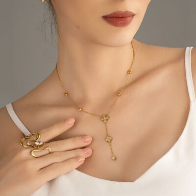Stainless steel clover necklace and earrings set