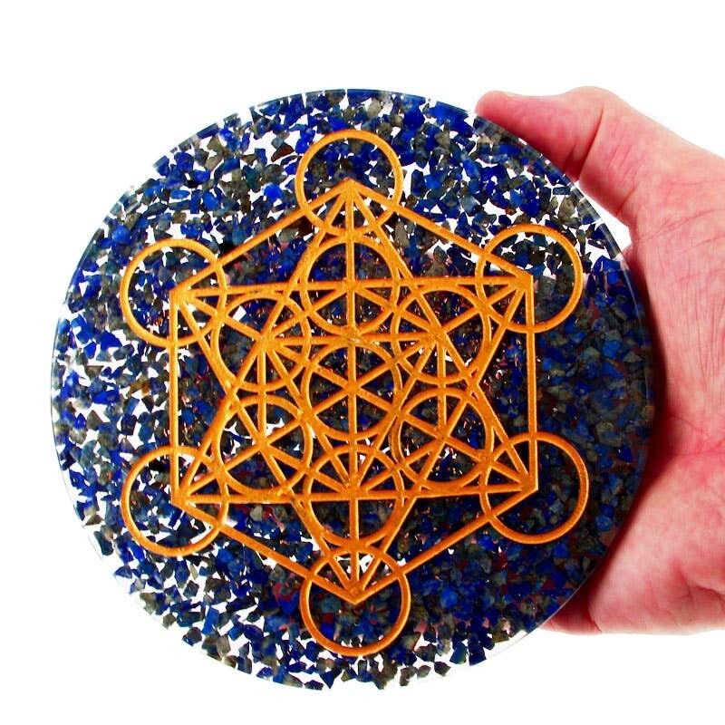 Vassoio in orgonite inciso con lapislazzuli Metatron