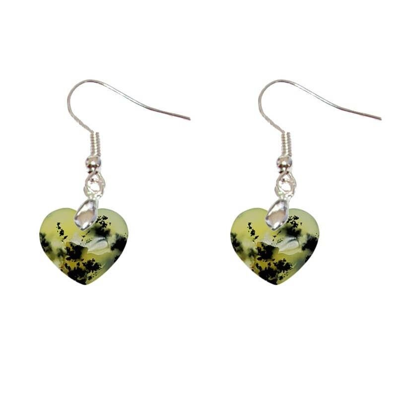 Cuore di agata dendritica gialla (merlinite).