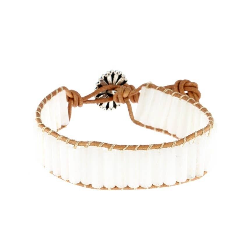Weißes Jadearmband Kleine Röhrchen 4 x 13 mm und Leder