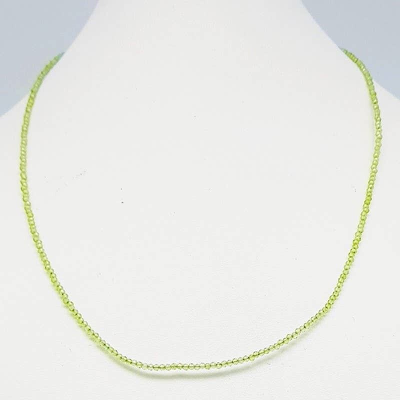 Collana con peridoto sfaccettato