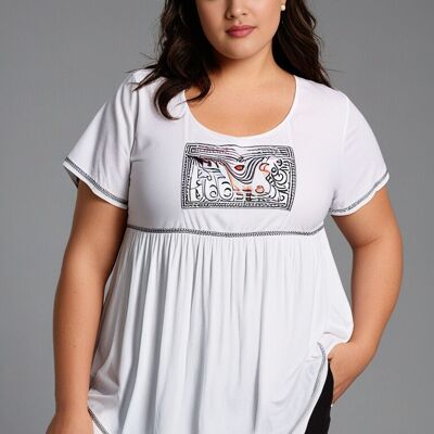 Camiseta blanca con pespuntes y bordados, talla grande (A549)