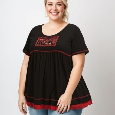 Camiseta negra con pespuntes y bordados, talla grande (A549)