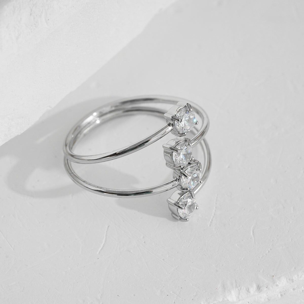 Anello in Argento Multi Linee Punti Strass