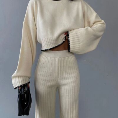 Ecru/black mesh set