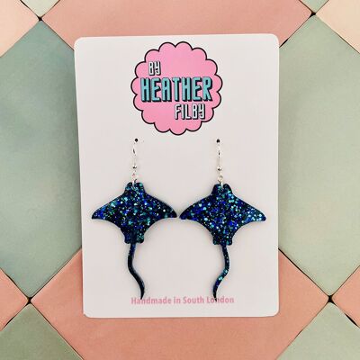Pendientes de resina con purpurina de raya azul