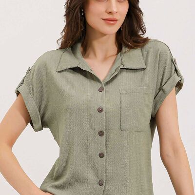 Short-sleeved khaki blouse