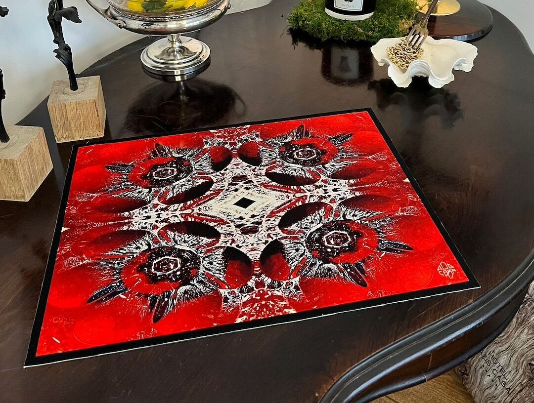 VELVET PLACEMAT WITH CRYSTAL SNOWFLAKE PATTERN - CHRISTMAS TALE