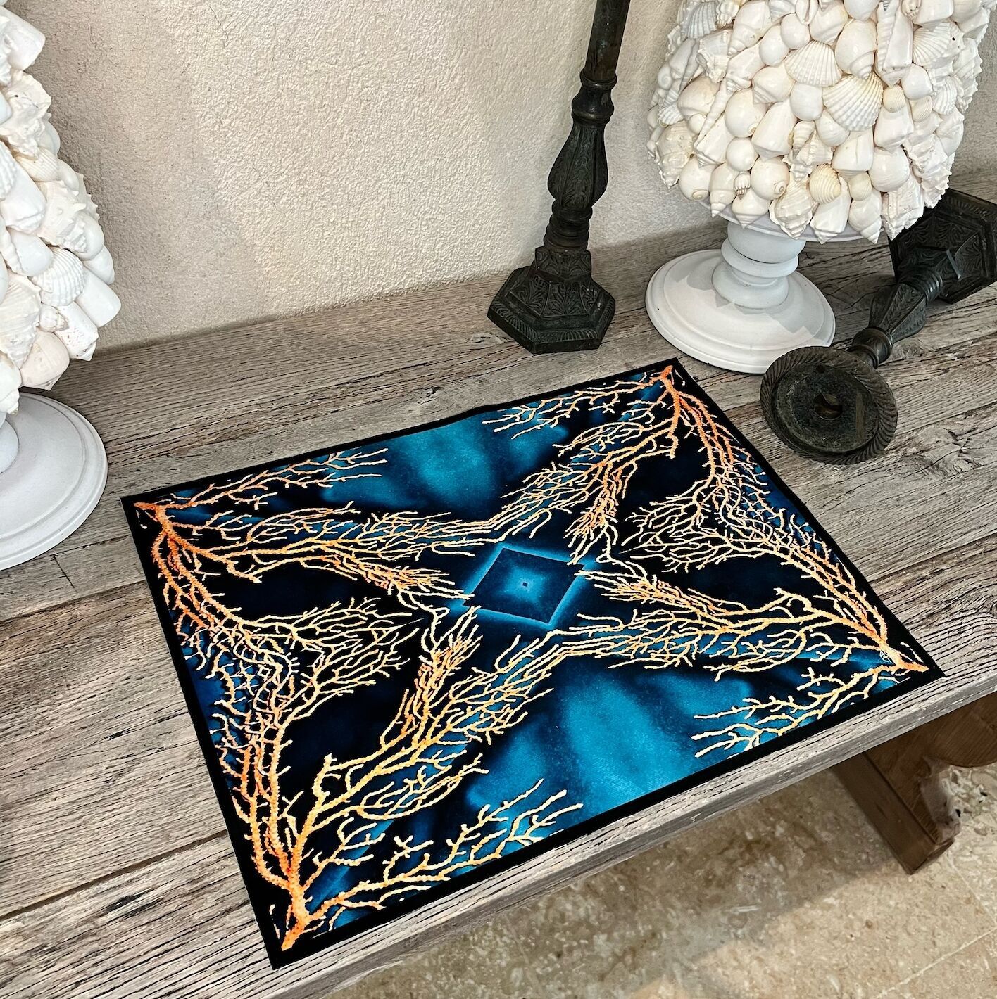 Gorgon Pattern Velvet Placemat
