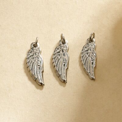 Set of 3 silver angel wing pendants
