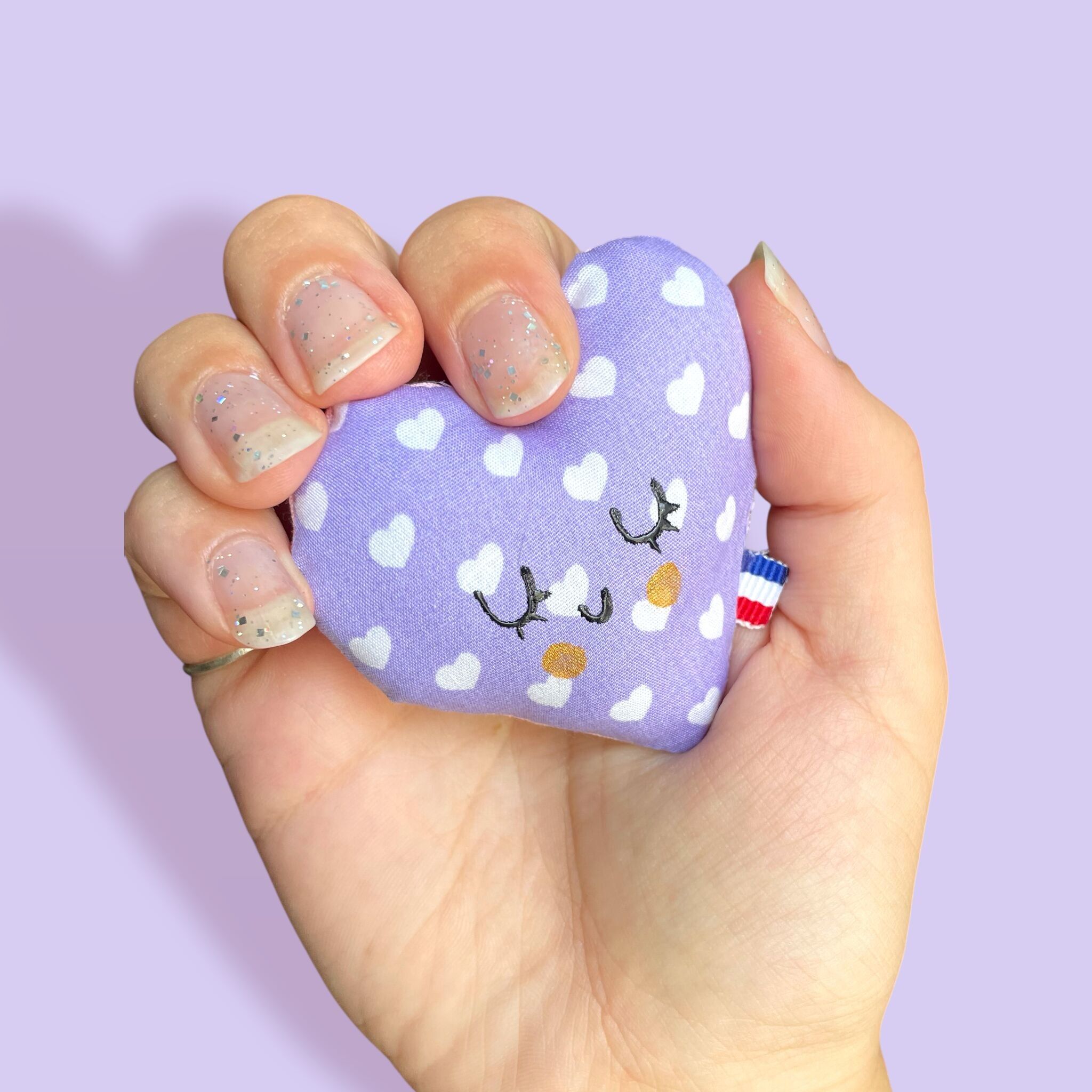 Taschenumarmung, Trennungshilfe Herz, Kuscheltier zum Umgang mit den Emotionen von Kindern - Handgefertigt in Frankreich