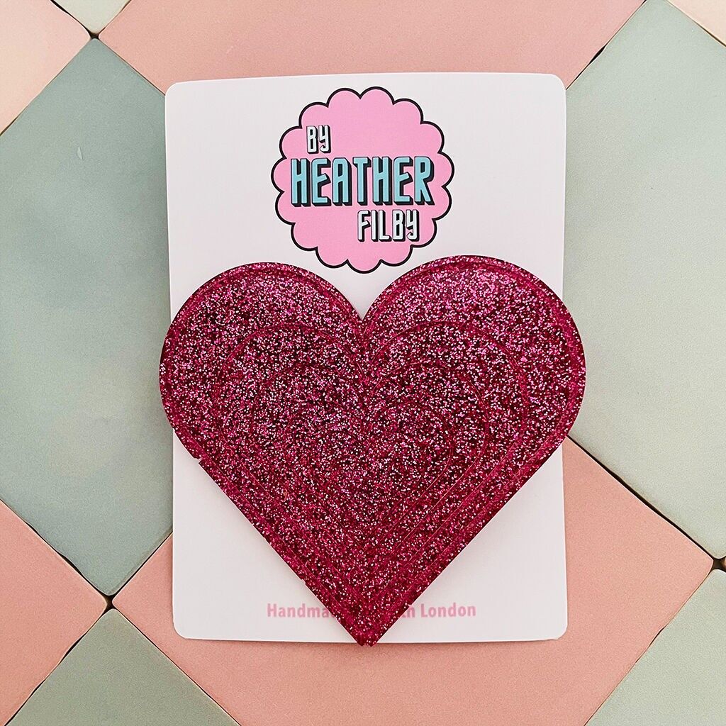 Fermaglio per capelli in resina glitterata a forma di cuore rosa grande