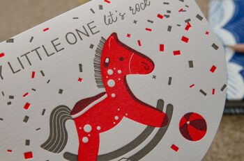 "Hey little one let's rock" (cheval) Carte pliante Letterpress A6 avec enveloppe 2