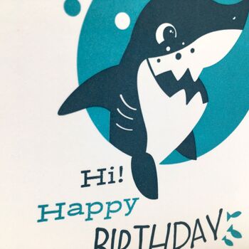 "Salut" Joyeux anniversaire (Hai) Carte pliante A6 typographique avec enveloppe 2