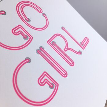 Carte postale "You go girl" (néon) typographique A6 2