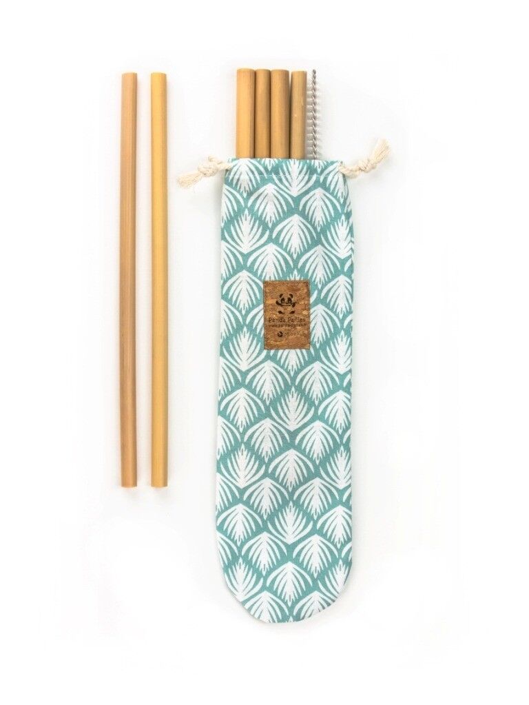 Pocket sewn in France with 6 bamboo straws and a cleaning brush made in France - Aqua petal fabric