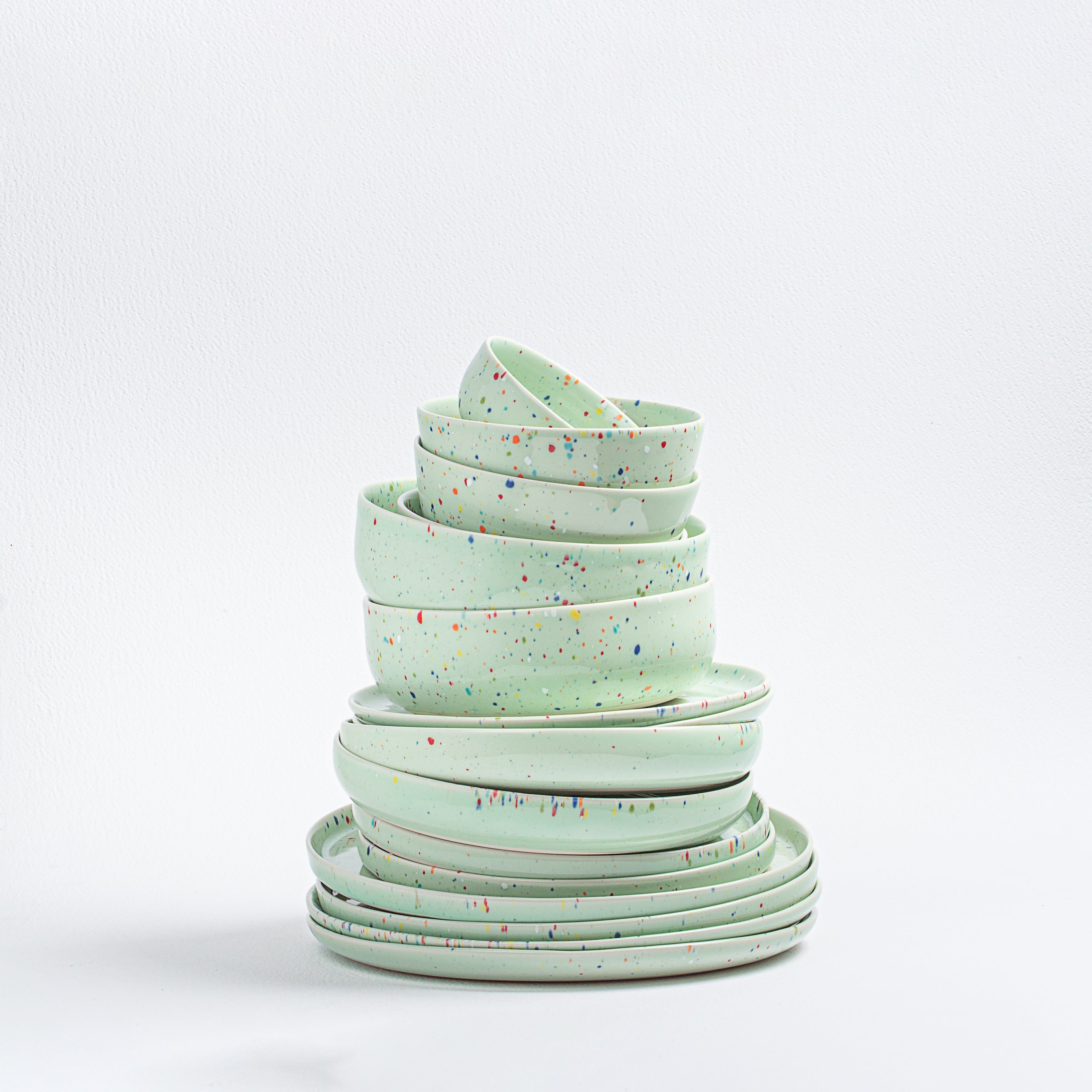New Party Set 24 Pieces Green