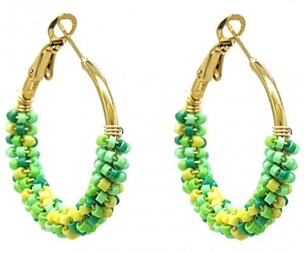 H-F5.5 E221-341 S. Orecchini in acciaio e perle di vetro 3.5 cm Verde