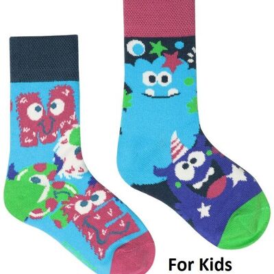 S-K8.3 SOCK2461-004 Socks Size 33-38 Monsters For Kids