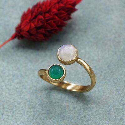 Anillo de ágata verde y piedra lunar