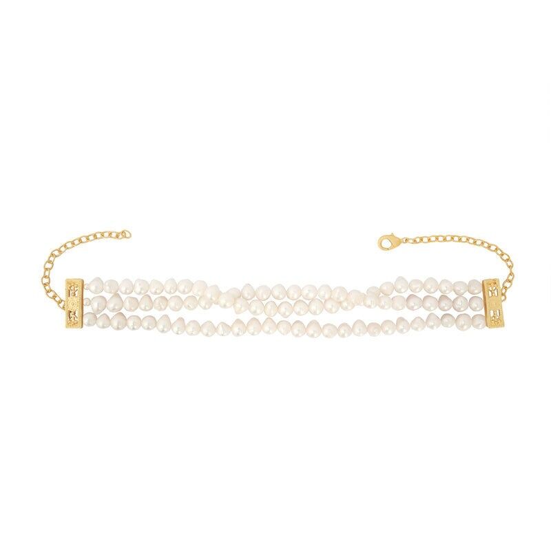 Nauru Triple Pearl Choker M