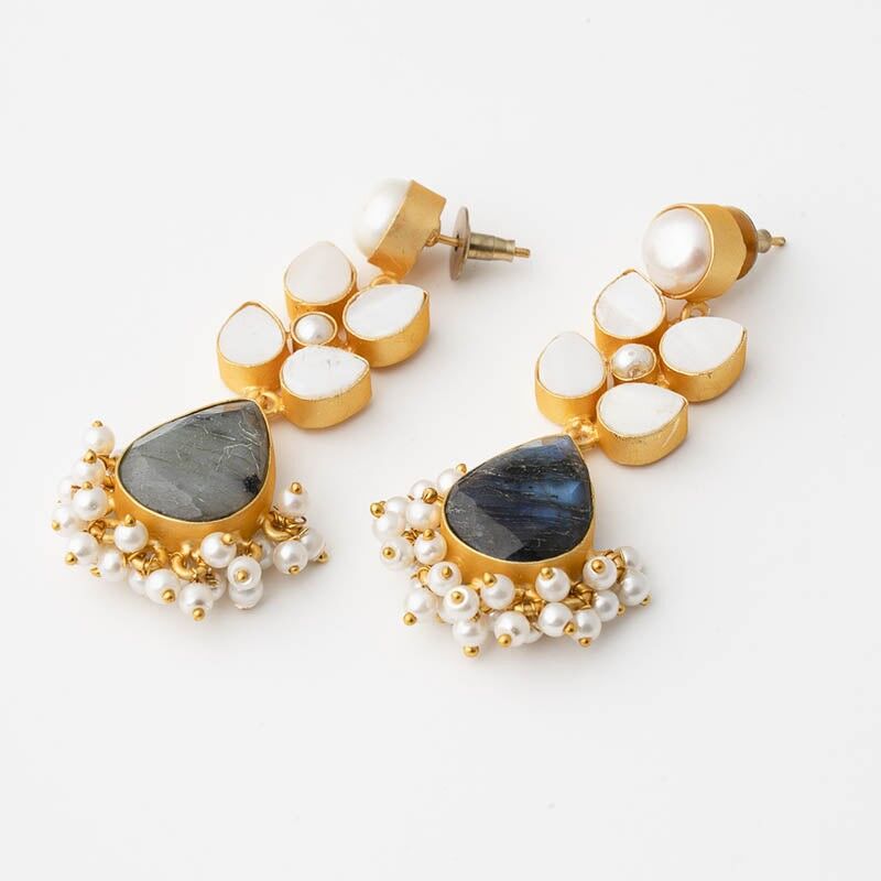 Orecchini Masan Ed. Labradorite Limited.Bianco e Perle