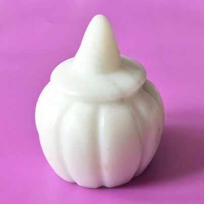 XL Gemstone Pumpkin White Jade 850g – Hand-carved autumn magic for Halloween Decoration