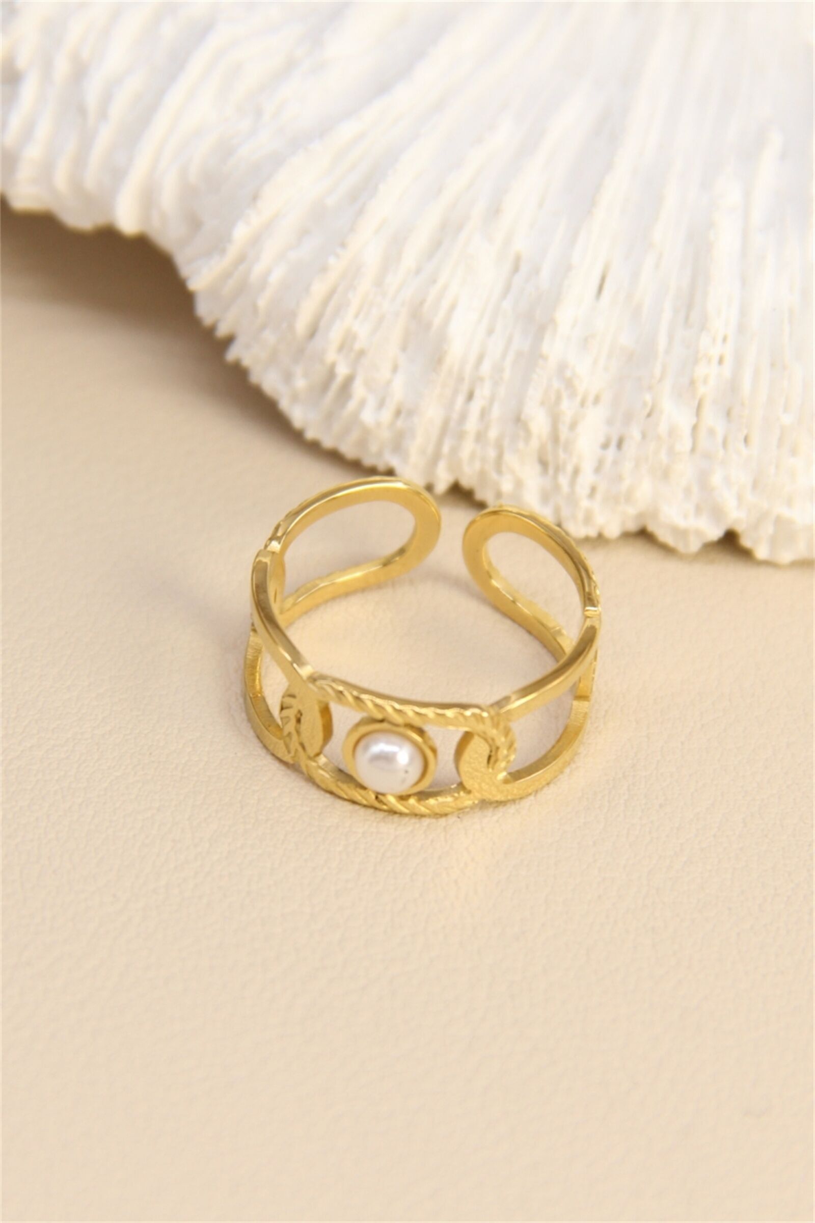 Anello "Catena Elegante" - Acciaio inossidabile placcato oro e perla