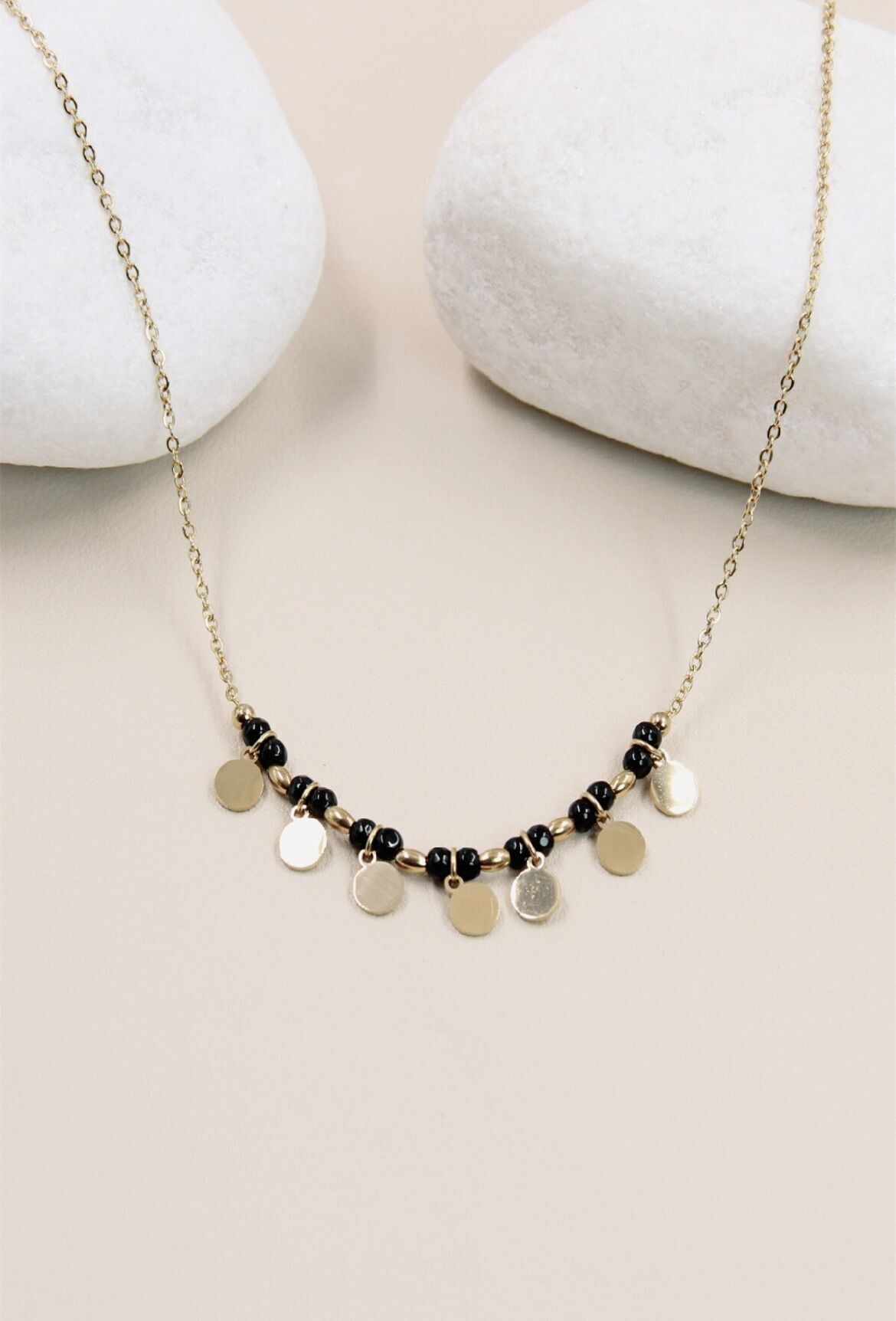 Collana in acciaio inossidabile con perline di vetro - Un gioiello di raffinatezza