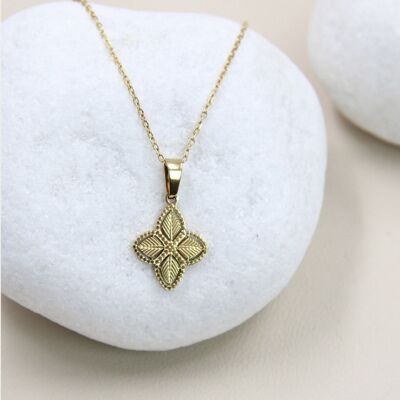 Collier en Acier Inoxydable - Un Bijou de Sophistication