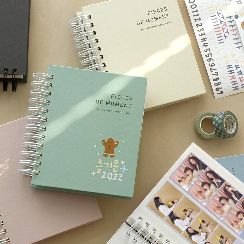 Album fotografico autoadesivo iconico (mezzo formato)