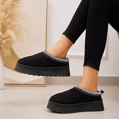 Chaussons noirs à plateforme et duveteux, détails aztèques, bottines doublées de fausse fourrure (lot de 12 paires, tailles UK3-UK8)