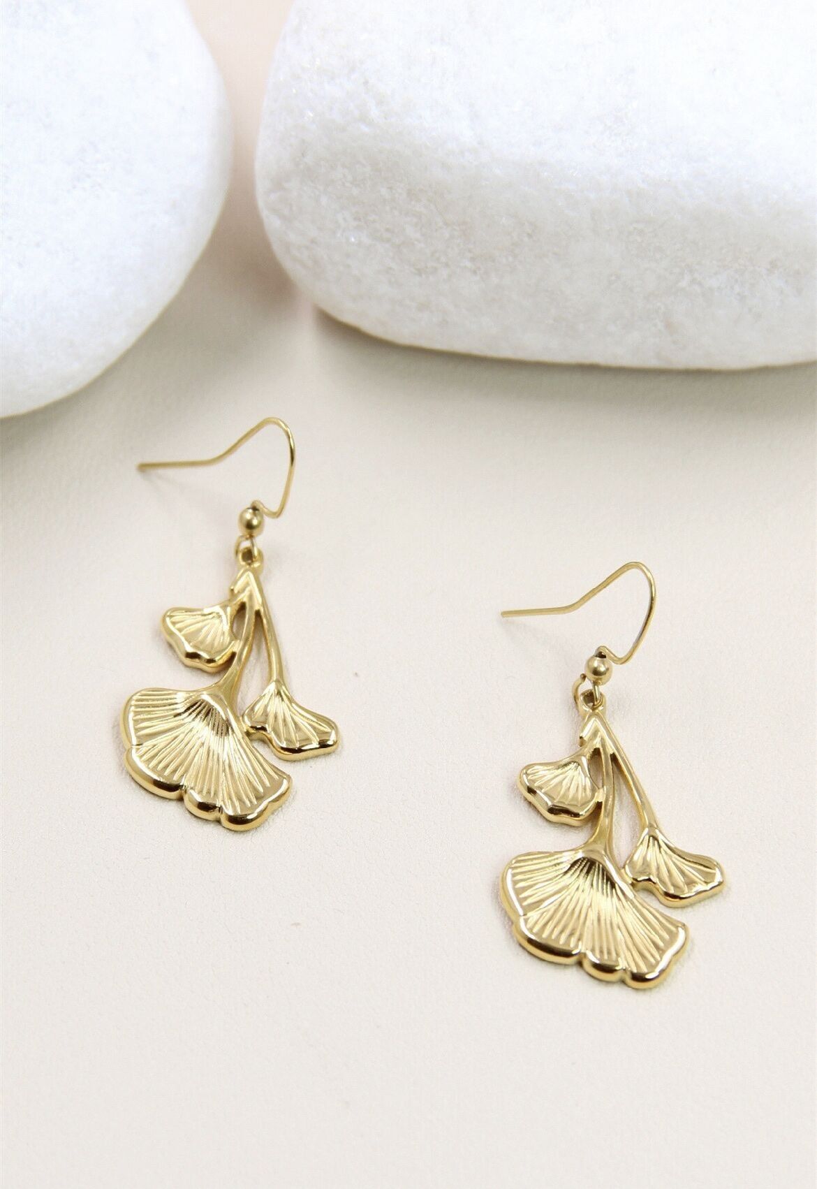 Orecchini in acciaio inossidabile con foglia di ginkgo