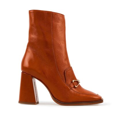 Pelle Eddie-Tawny