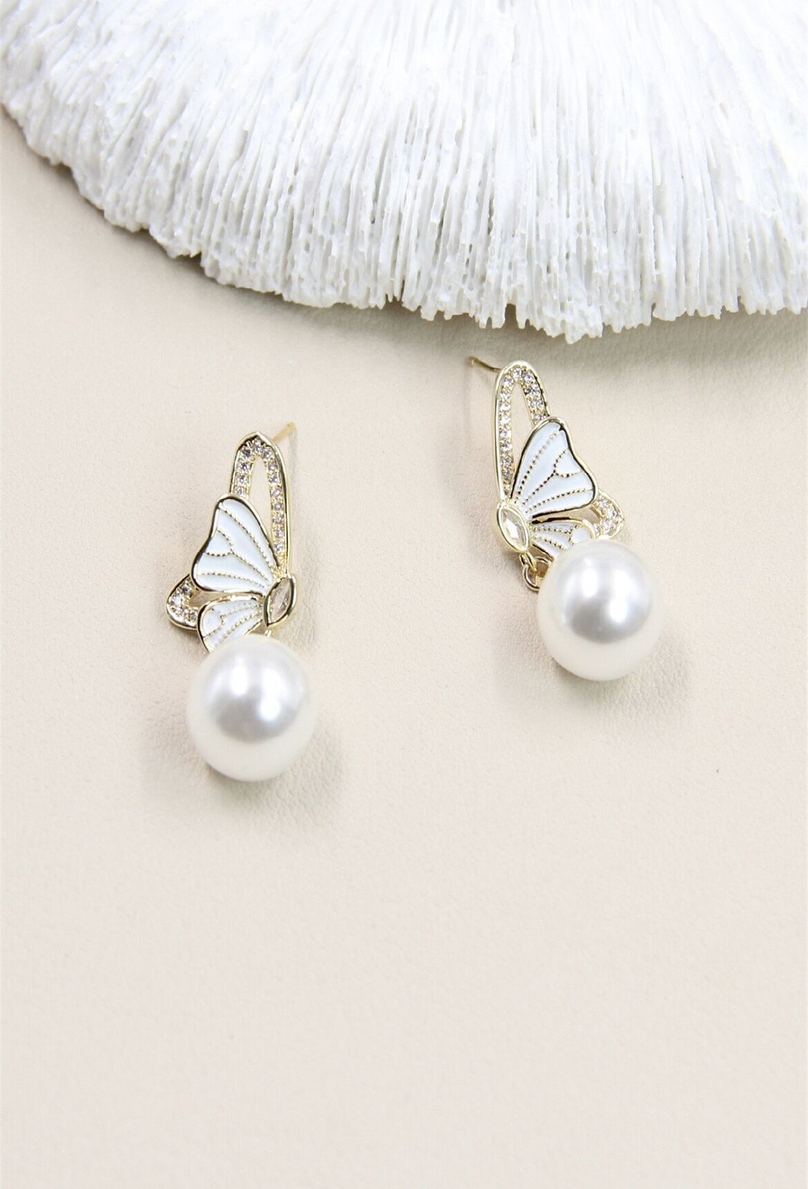 orecchini a farfalla in argento 925 con perle