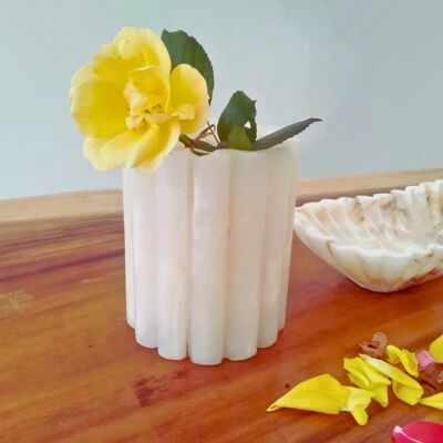 Vase décoratif en onyx blanc, bougeoir