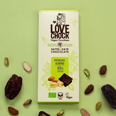 Chocolate with dates, pistachio and almonds 69% - 70 g