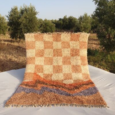 Dabachi – Rust Pink Checkered Moroccan Rug | Ultra Soft Beni Ourain Wool Rug