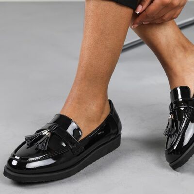 Mocassins noirs à gros pompons et cuir verni (LOT DE 12 PAIRES, UK3-UK8)