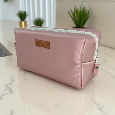 Astuccio Nomad M, "Simili" rosa