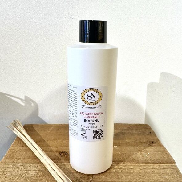 Winter room fragrance refill in bulk 225 ml