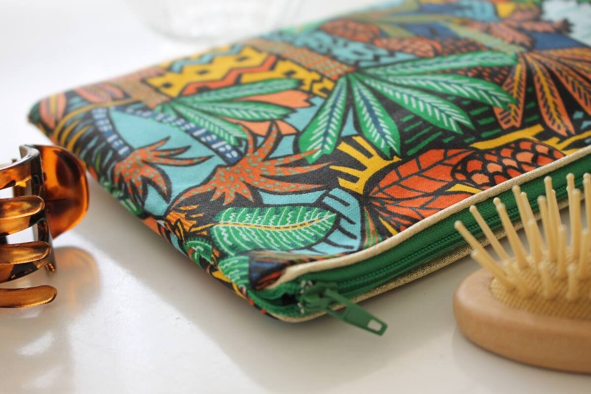 Sacchetto nero con cerniera per granola Alna