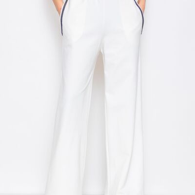 Pantaloni larghi con tasche laterali