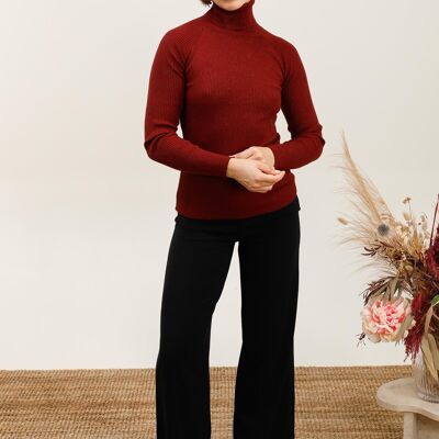 Suéter de cuello alto de punto fino: elegancia y comodidad